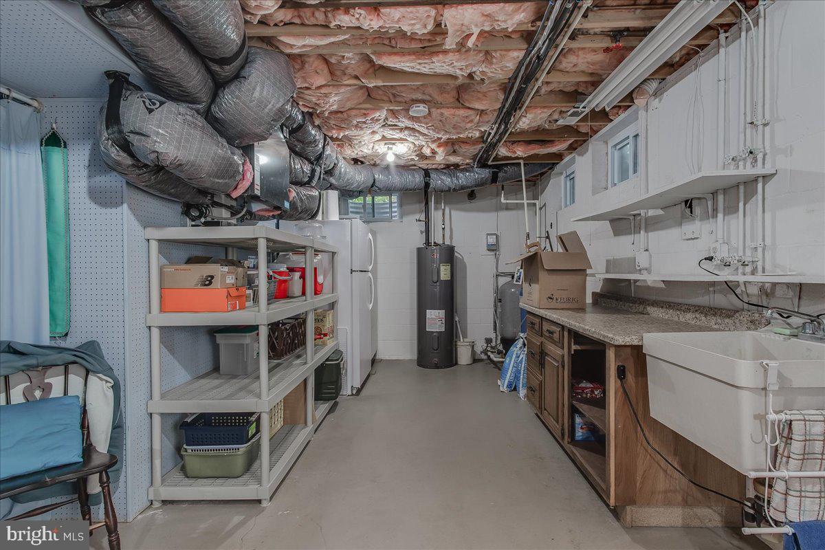5507 Corral LANE