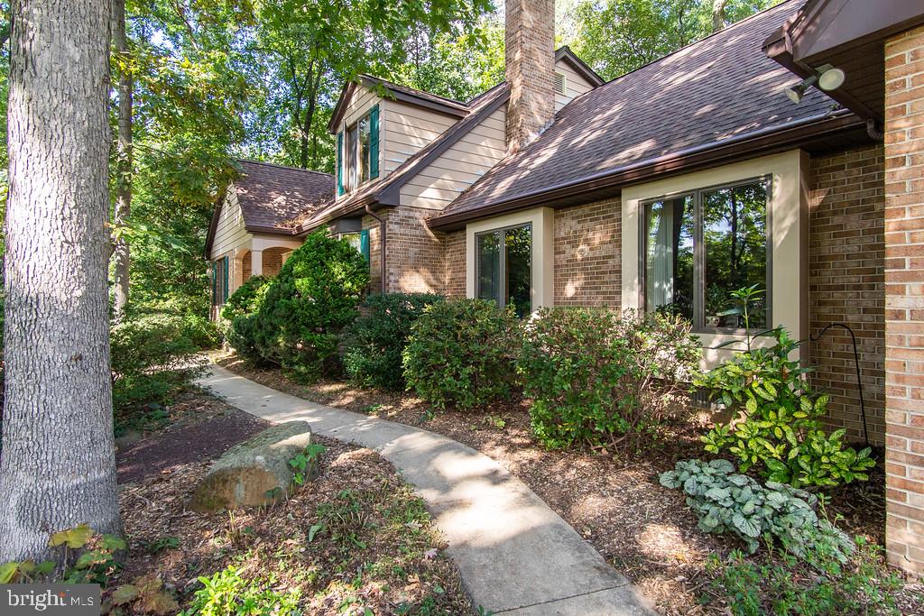 5507 Corral LANE