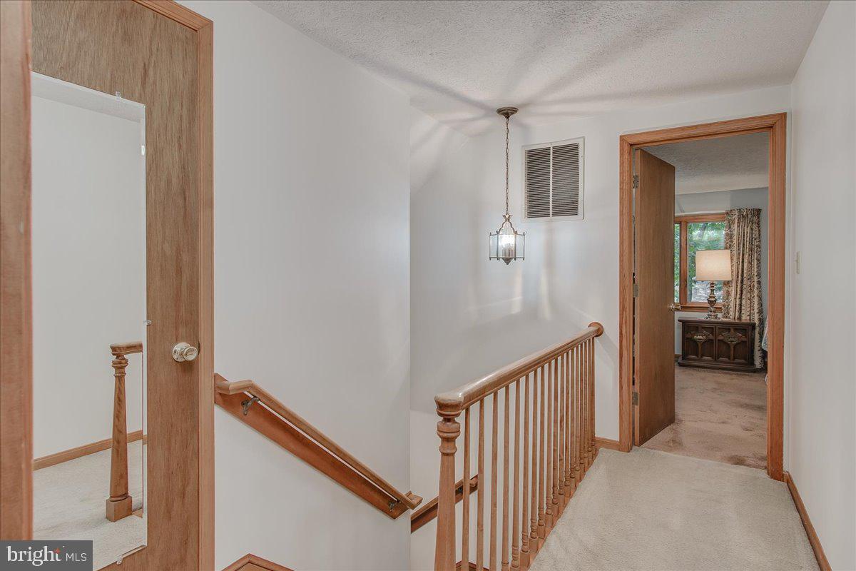5507 Corral LANE