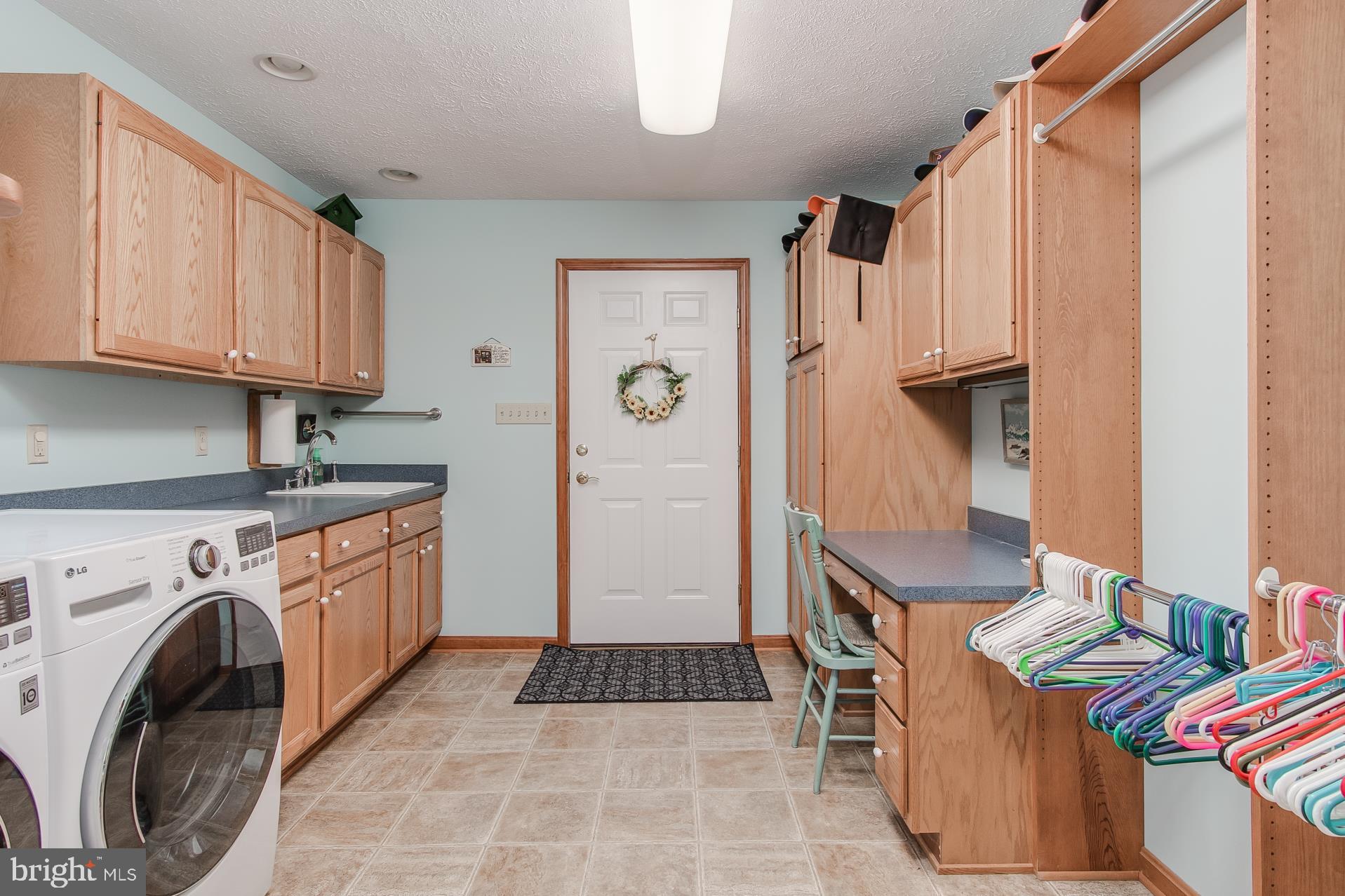 5507 Corral LANE