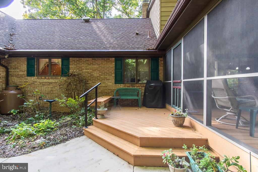 5507 Corral LANE