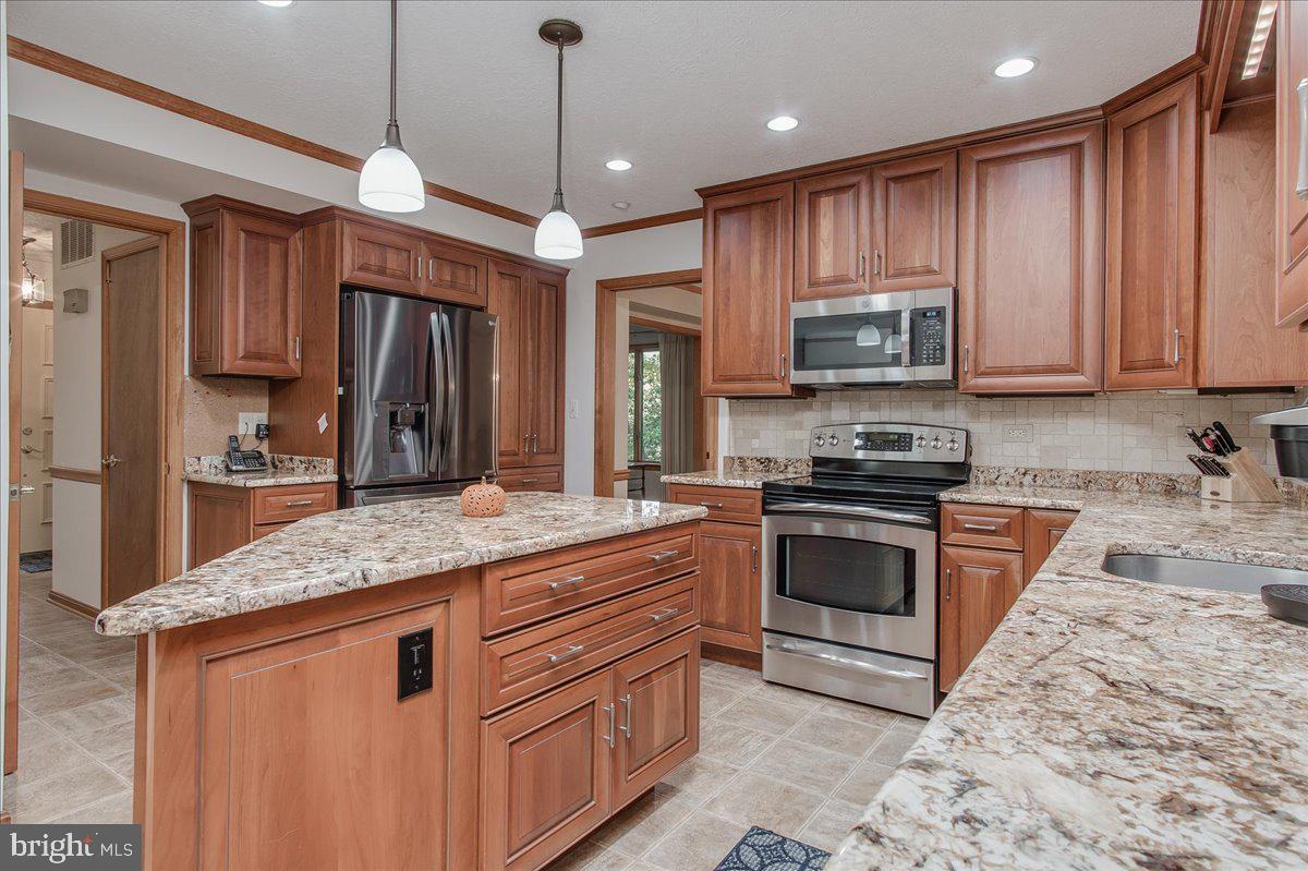5507 Corral LANE