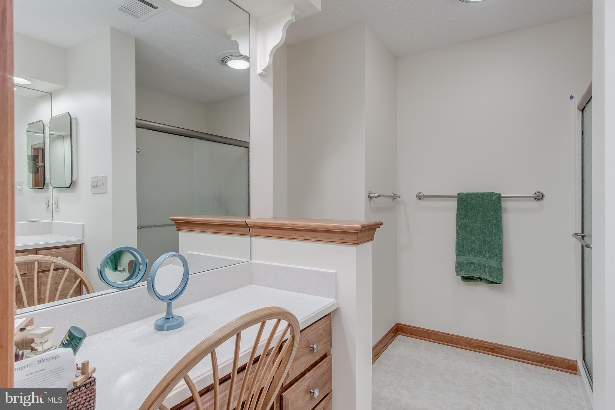 5507 Corral LANE