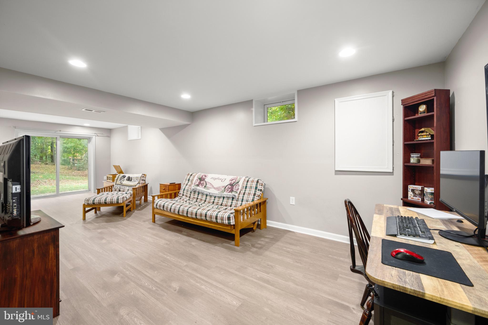 5746 Little Spring WAY