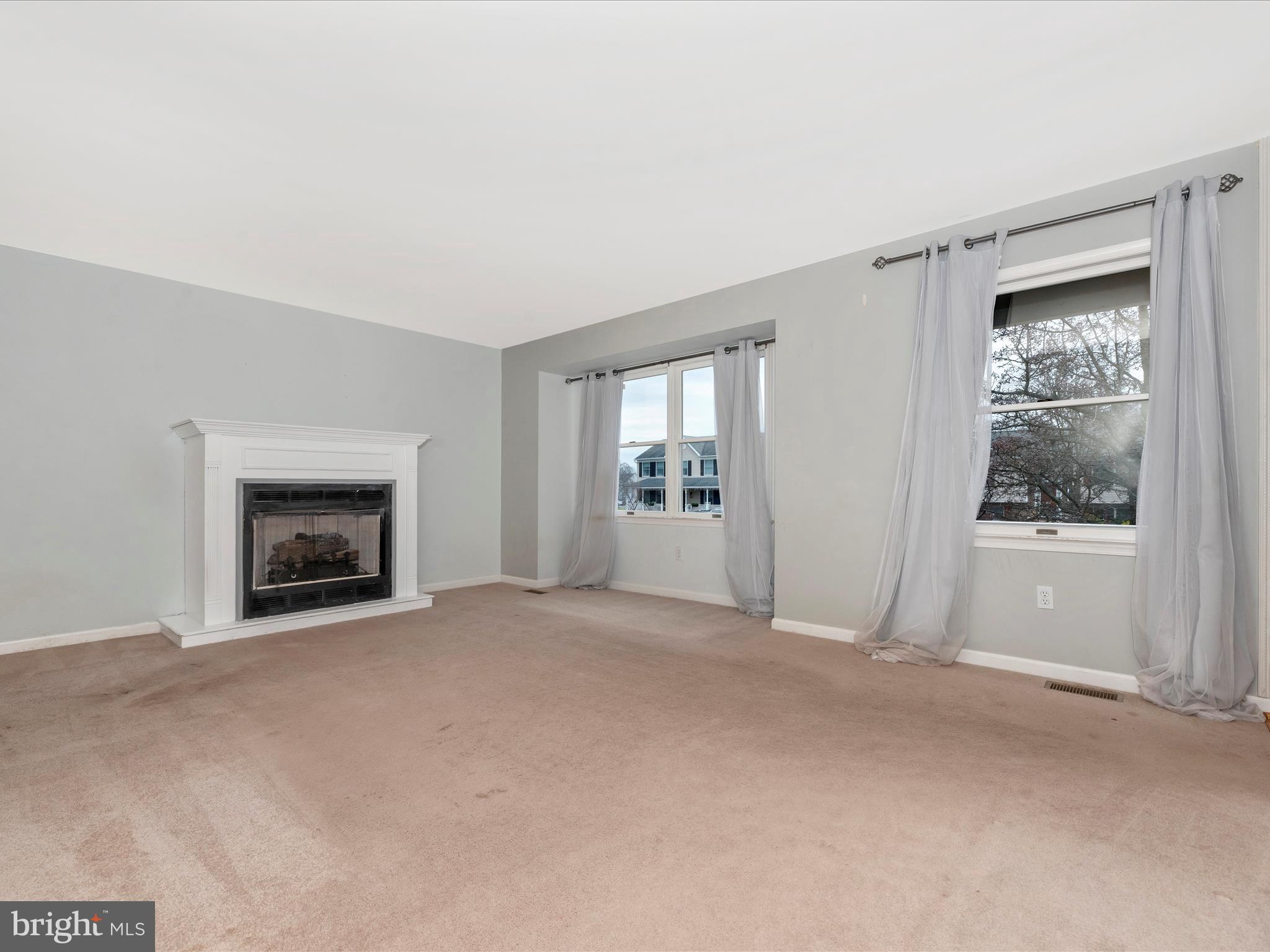 112 Victor DRIVE