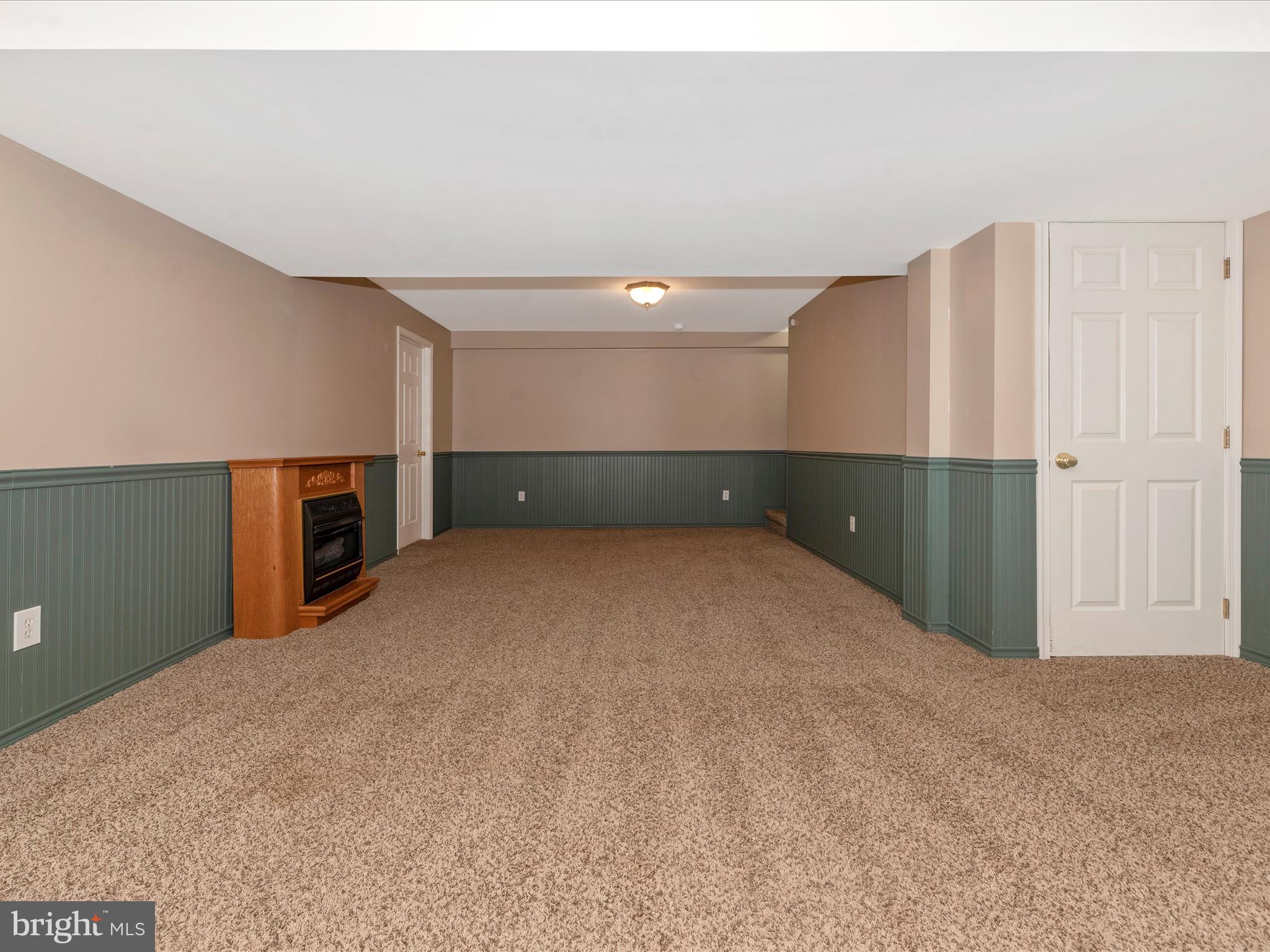 112 Victor DRIVE