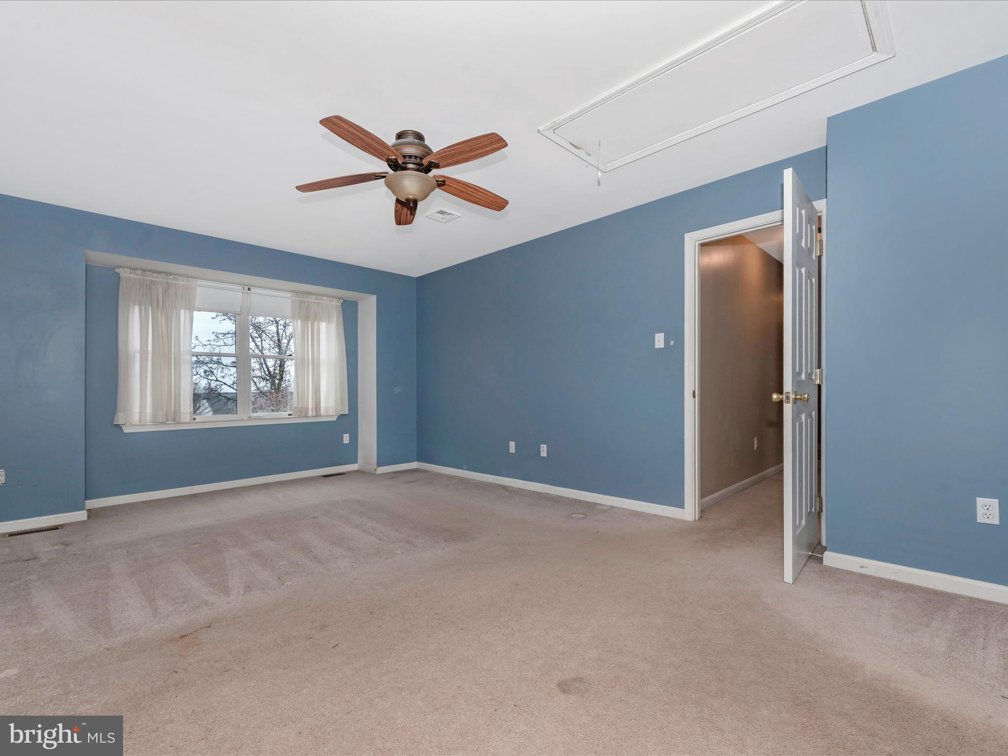 112 Victor DRIVE