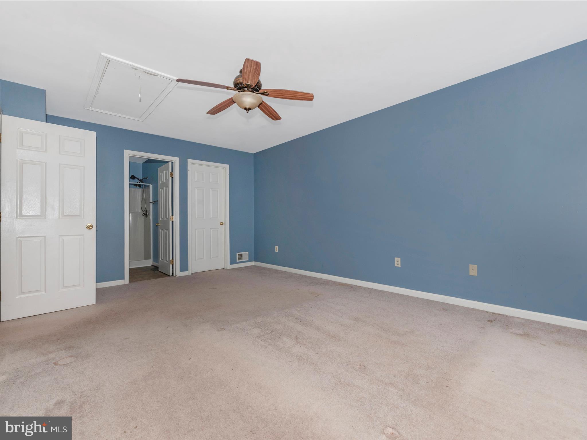 112 Victor DRIVE