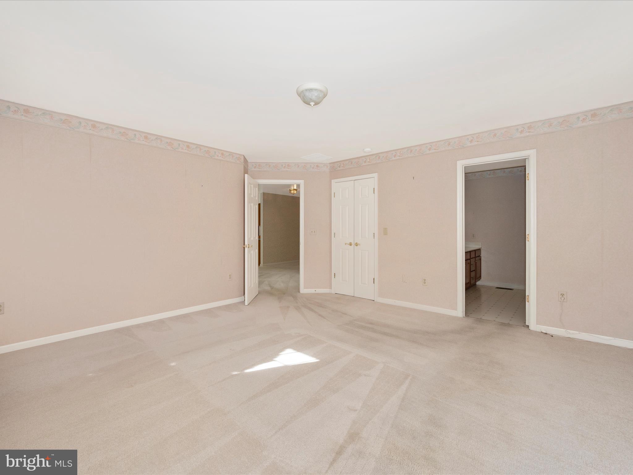 207 Smithfield DRIVE