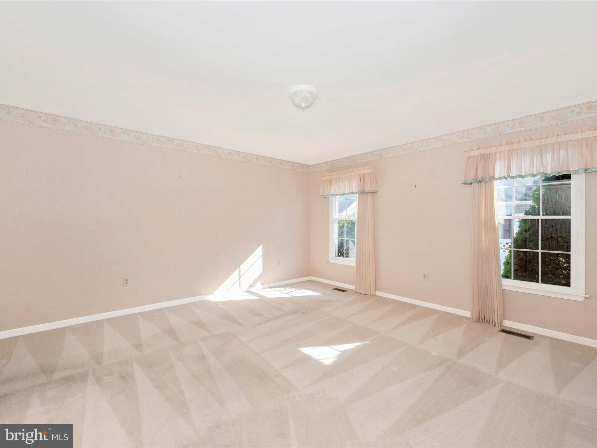 207 Smithfield DRIVE