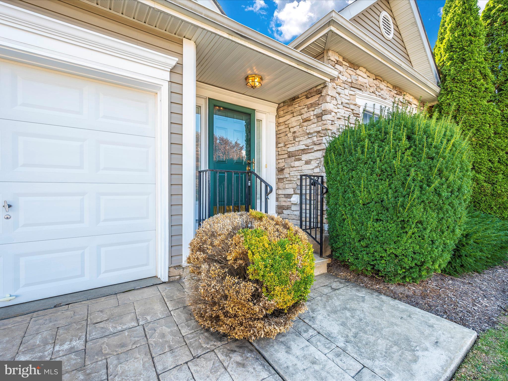 207 Smithfield DRIVE