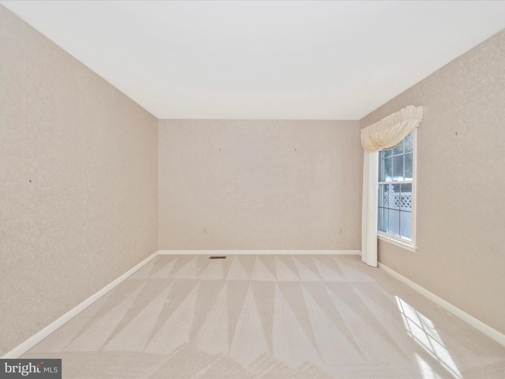 207 Smithfield DRIVE