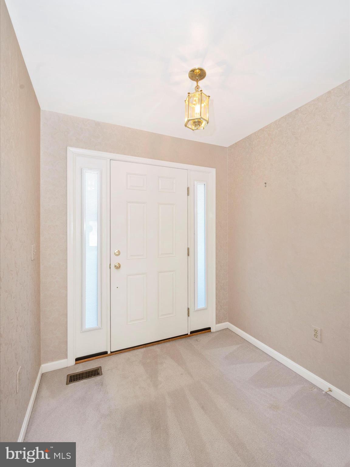 207 Smithfield DRIVE