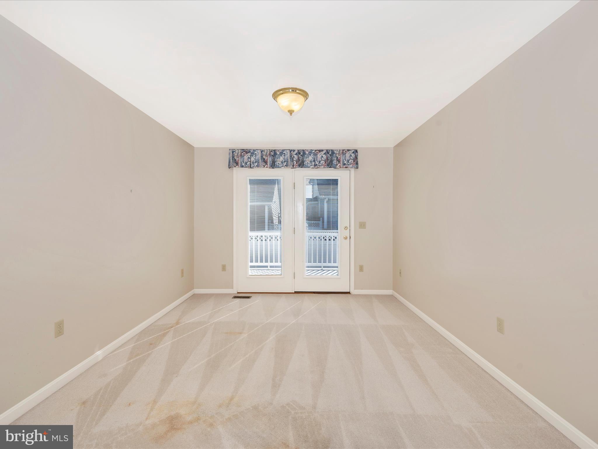 207 Smithfield DRIVE