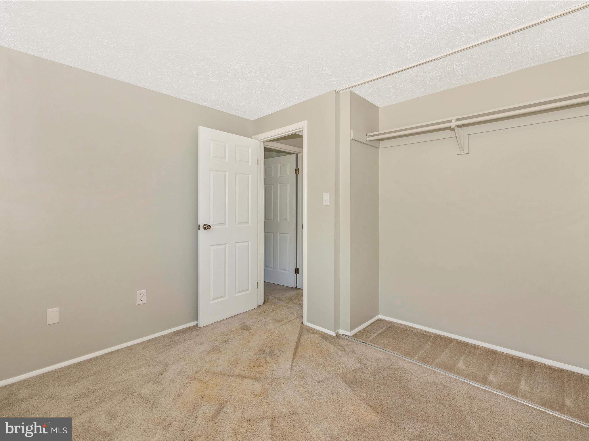 1728 Springfield LANE