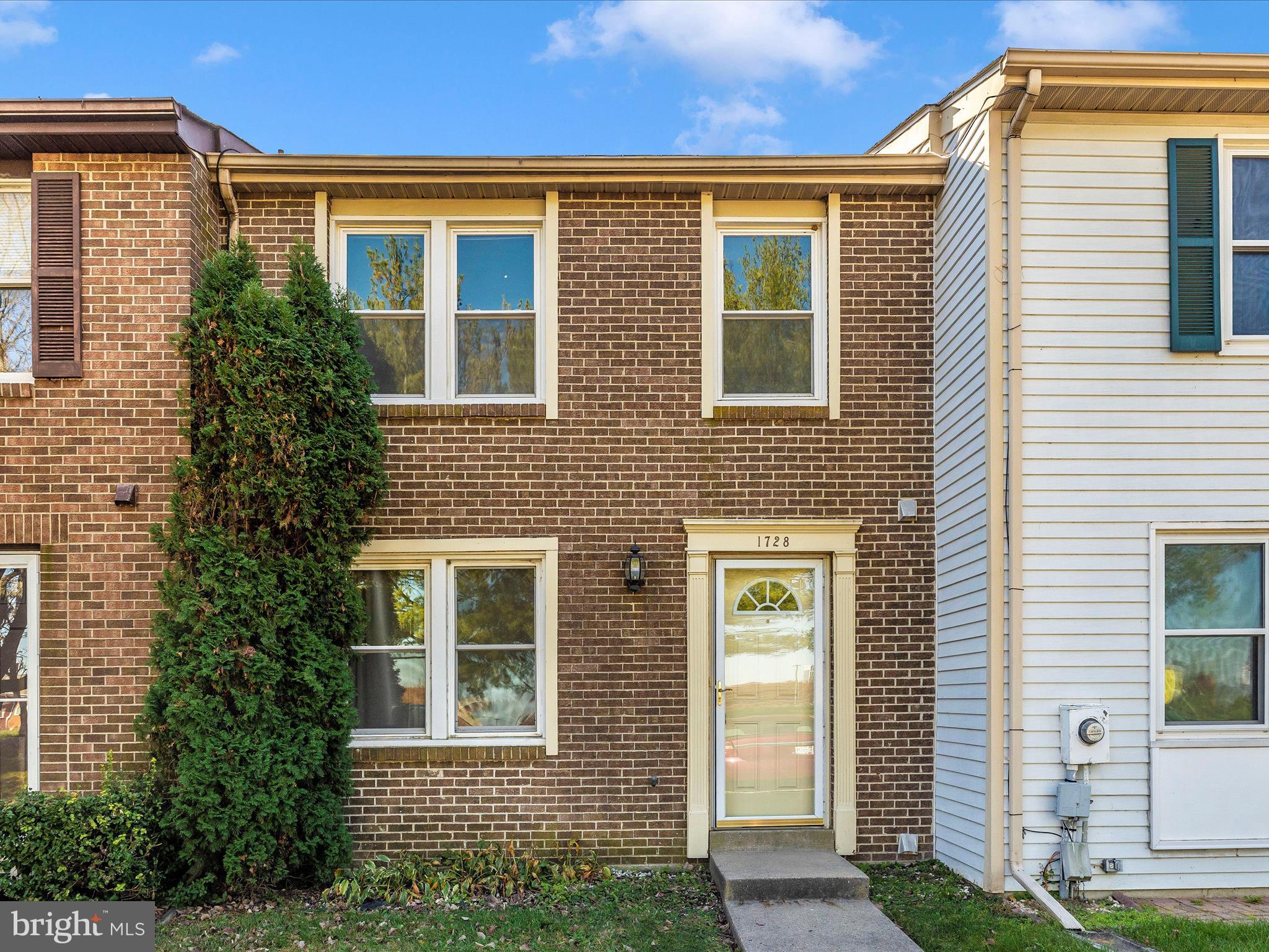 1728 Springfield LANE