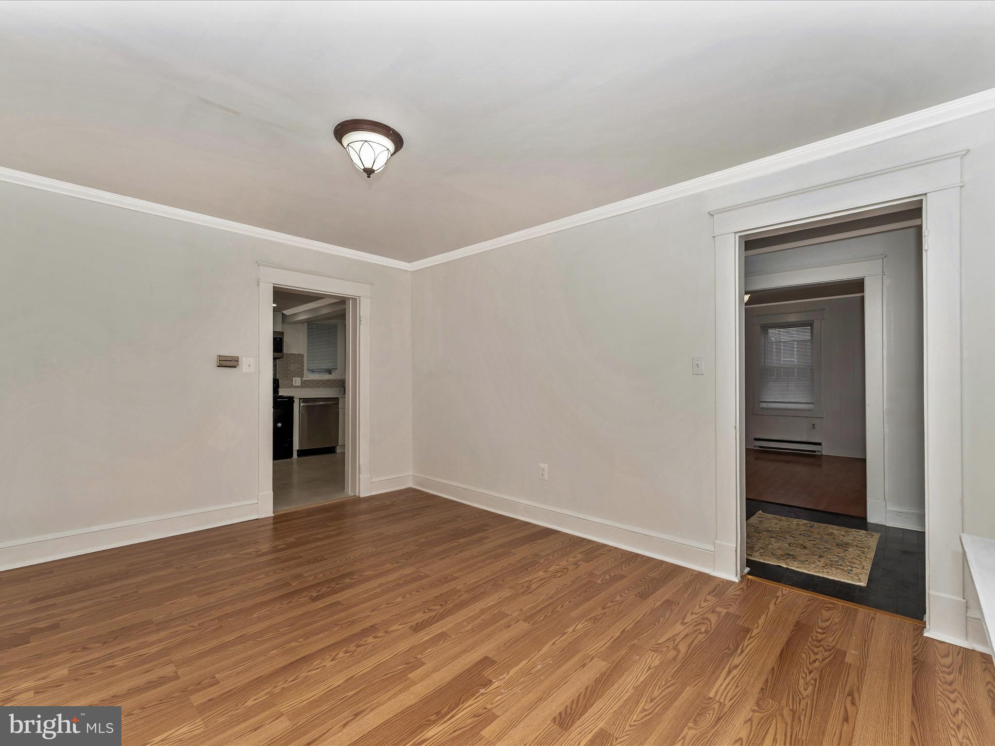 307 W Potomac STREET