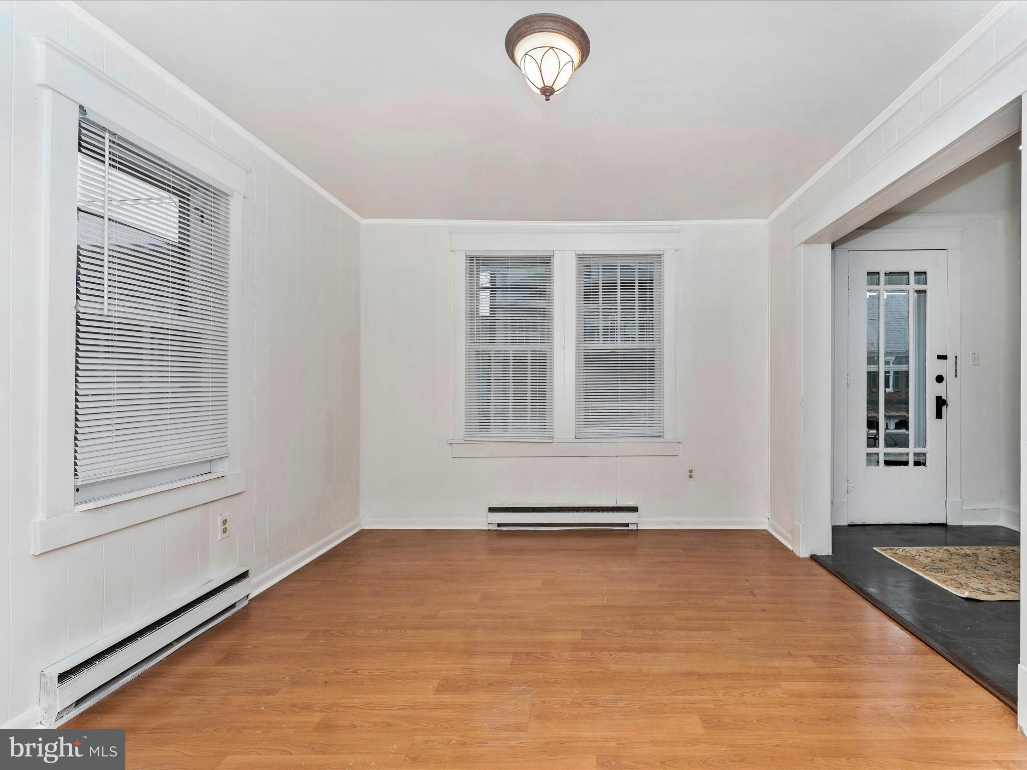 307 W Potomac STREET