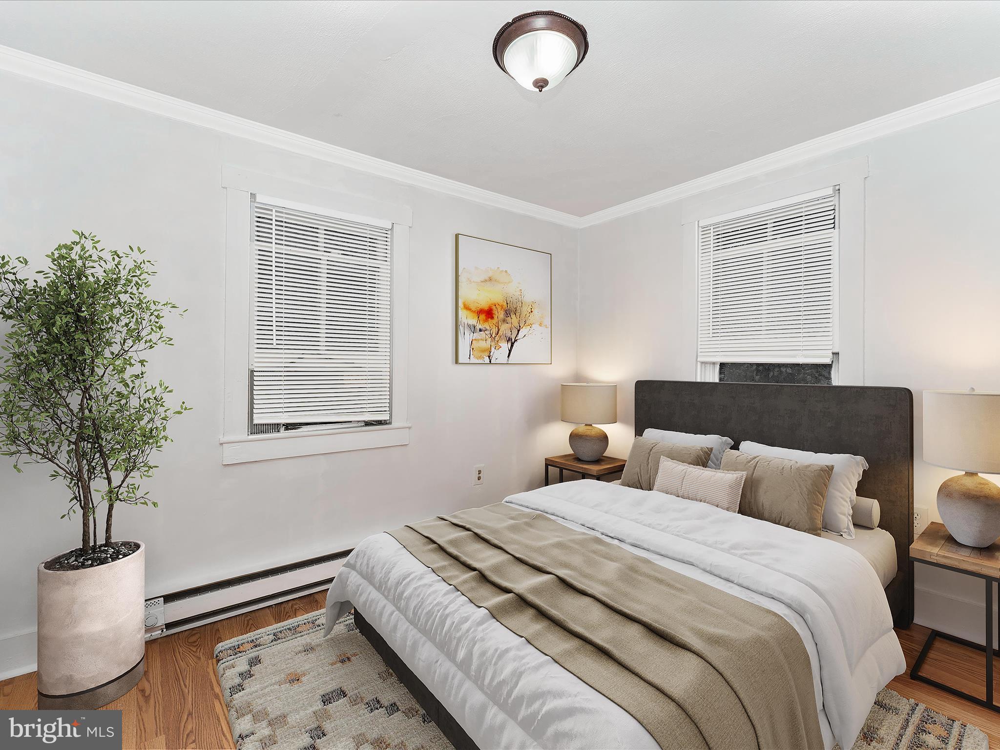 307 W Potomac STREET