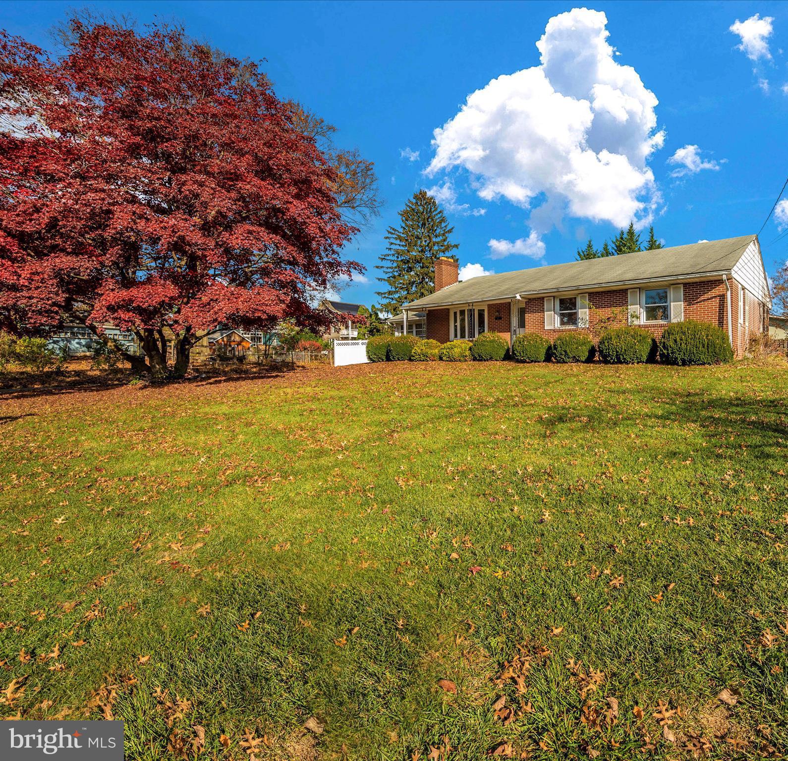 1 Locust BOULEVARD