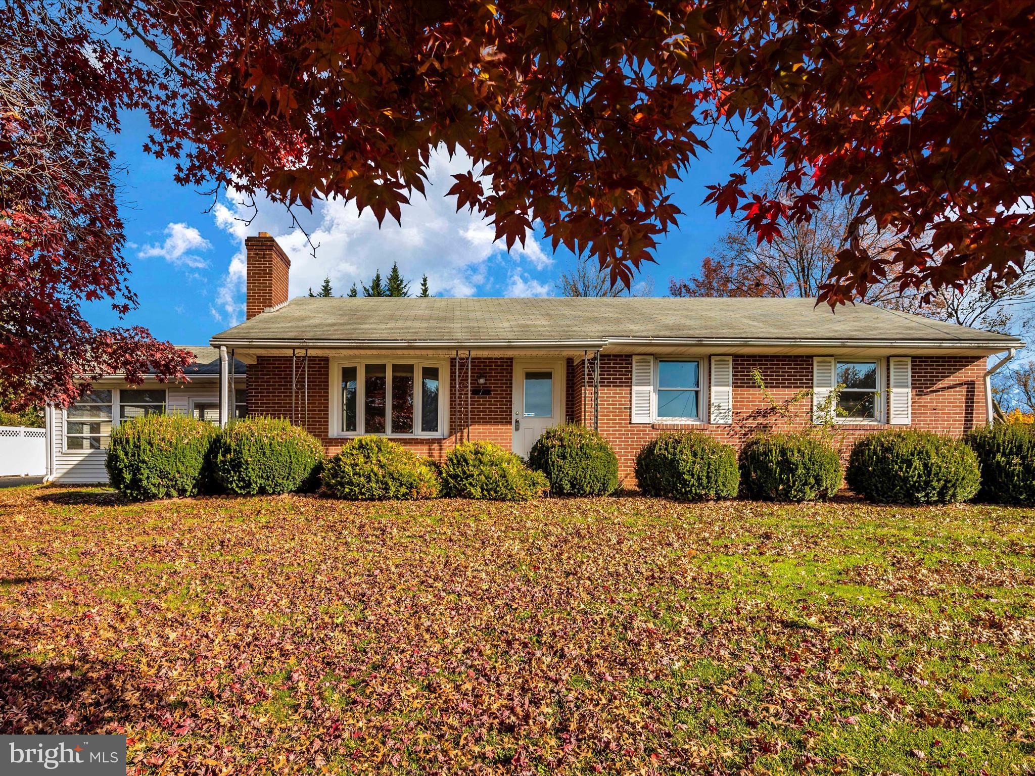 1 Locust BOULEVARD