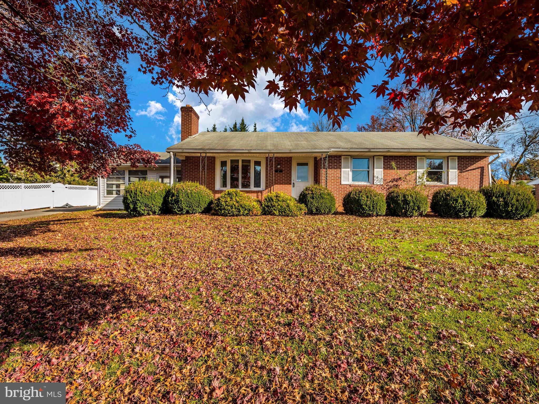 1 Locust BOULEVARD