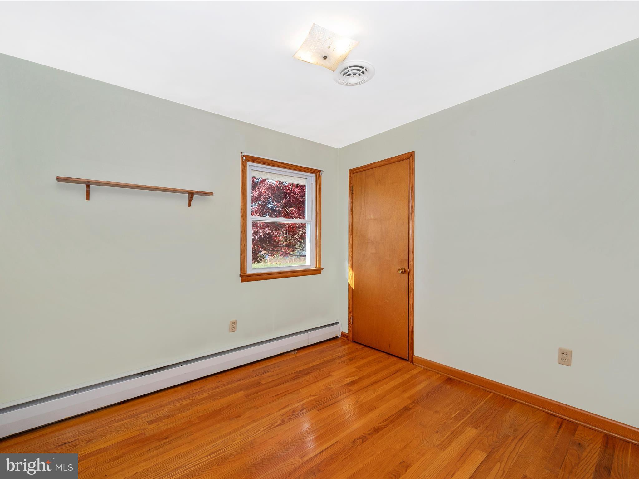 1 Locust BOULEVARD