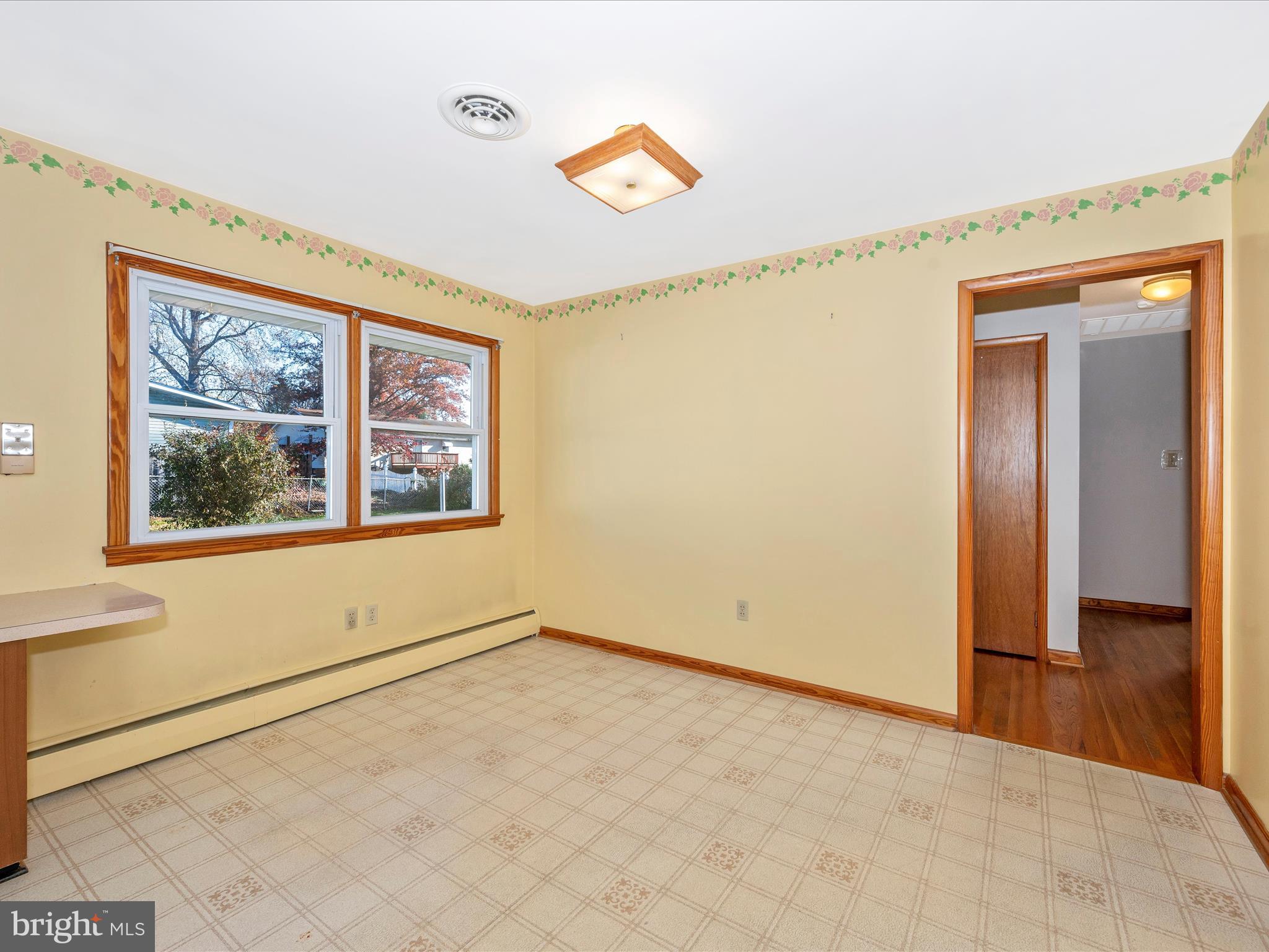 1 Locust BOULEVARD