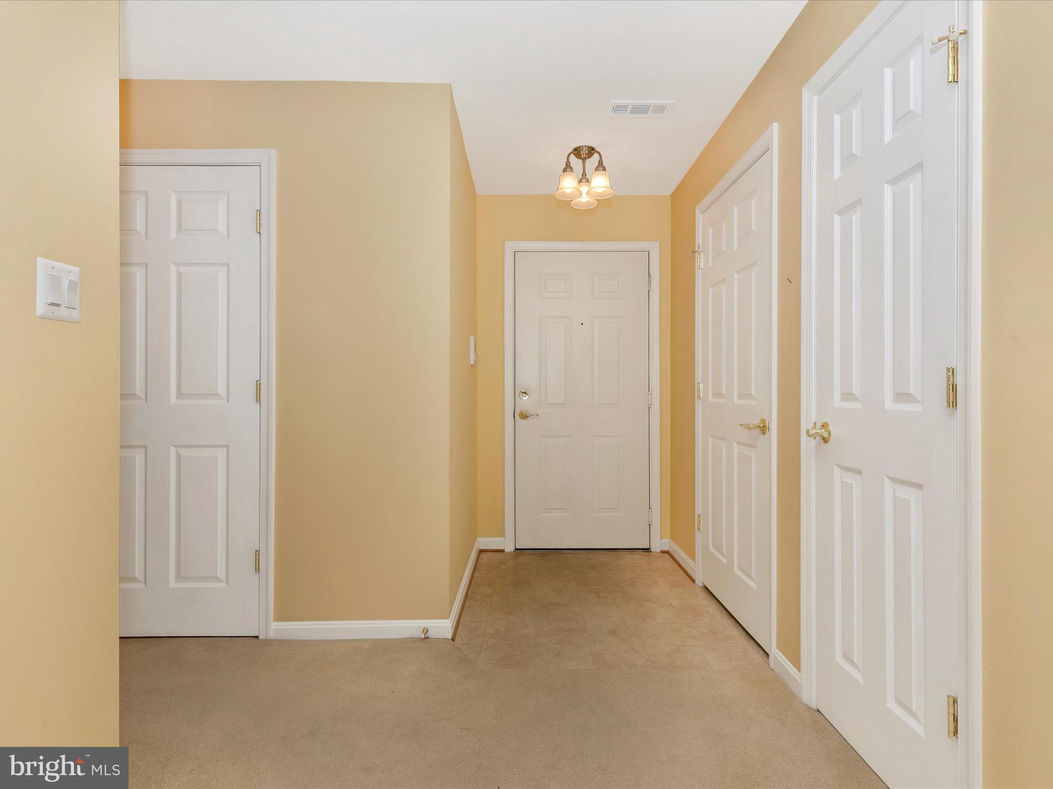 2502 Shelley CIRCLE Unit: 2 2D