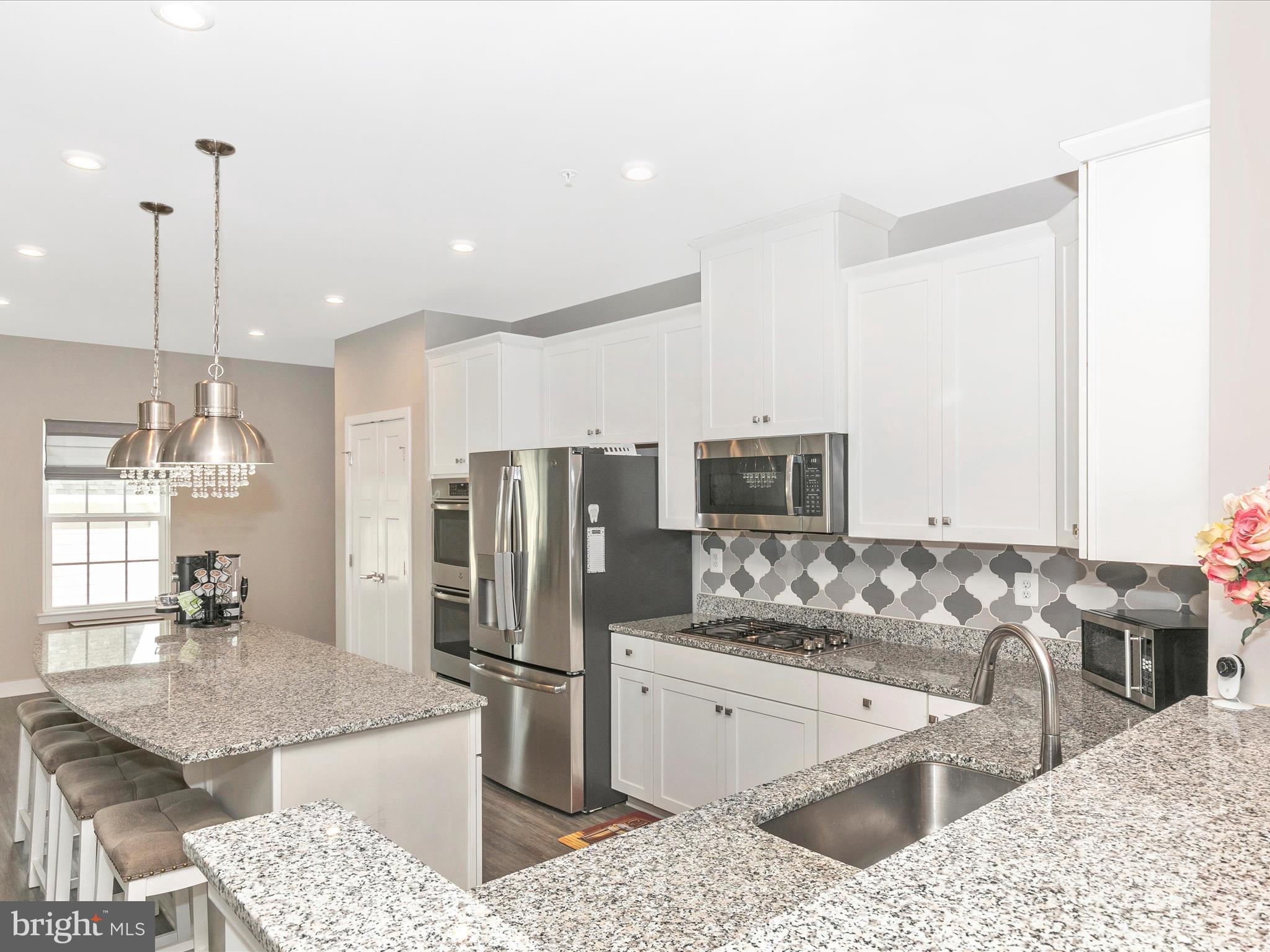 4798 Hiteshow DRIVE