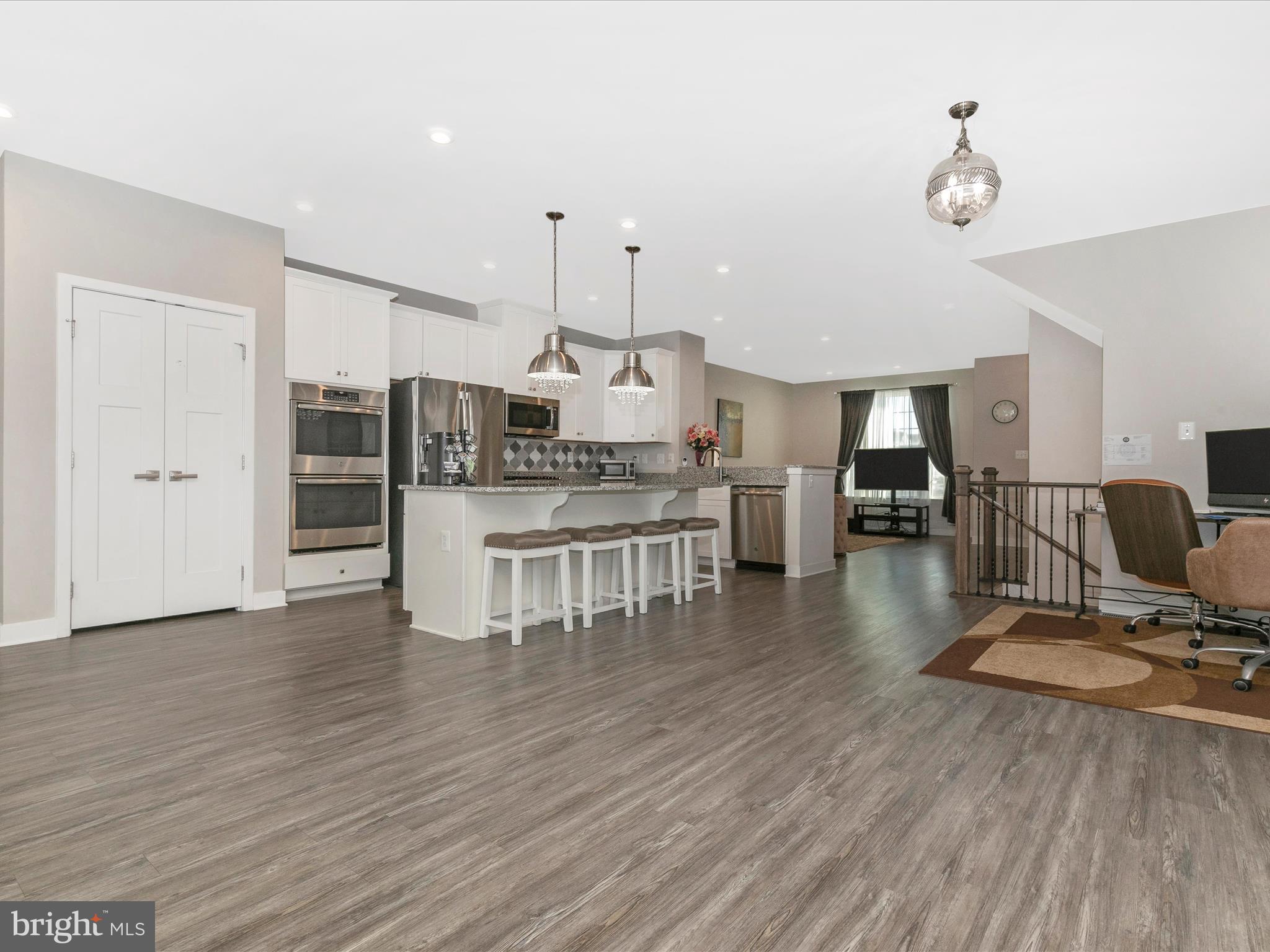 4798 Hiteshow DRIVE
