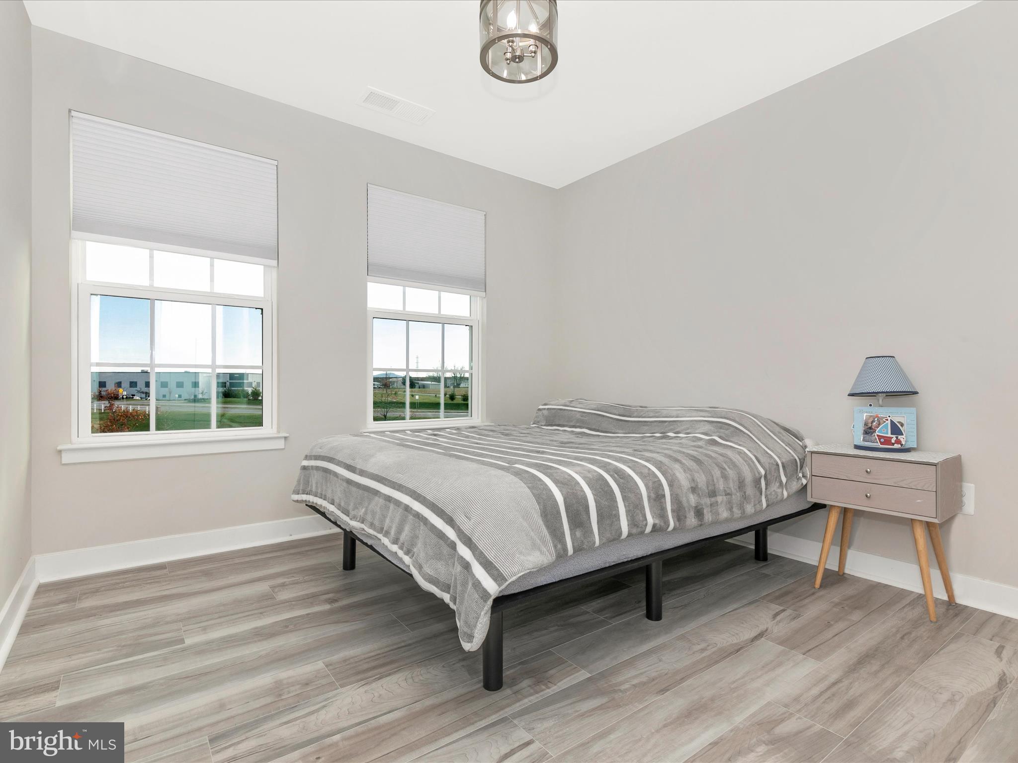 4798 Hiteshow DRIVE