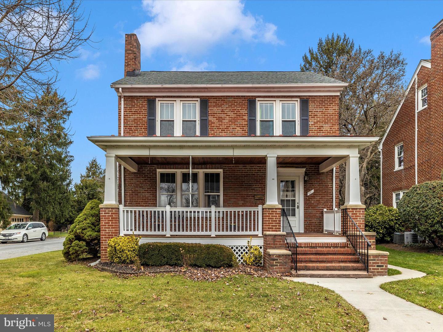 601 Fairview AVENUE