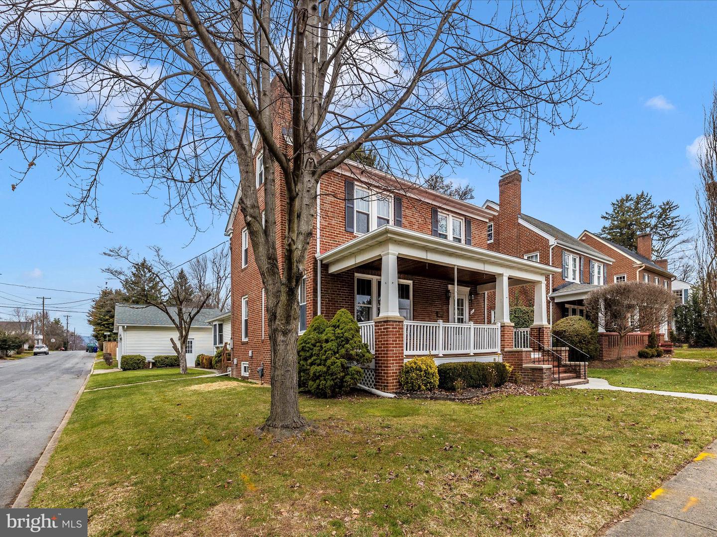 601 Fairview AVENUE