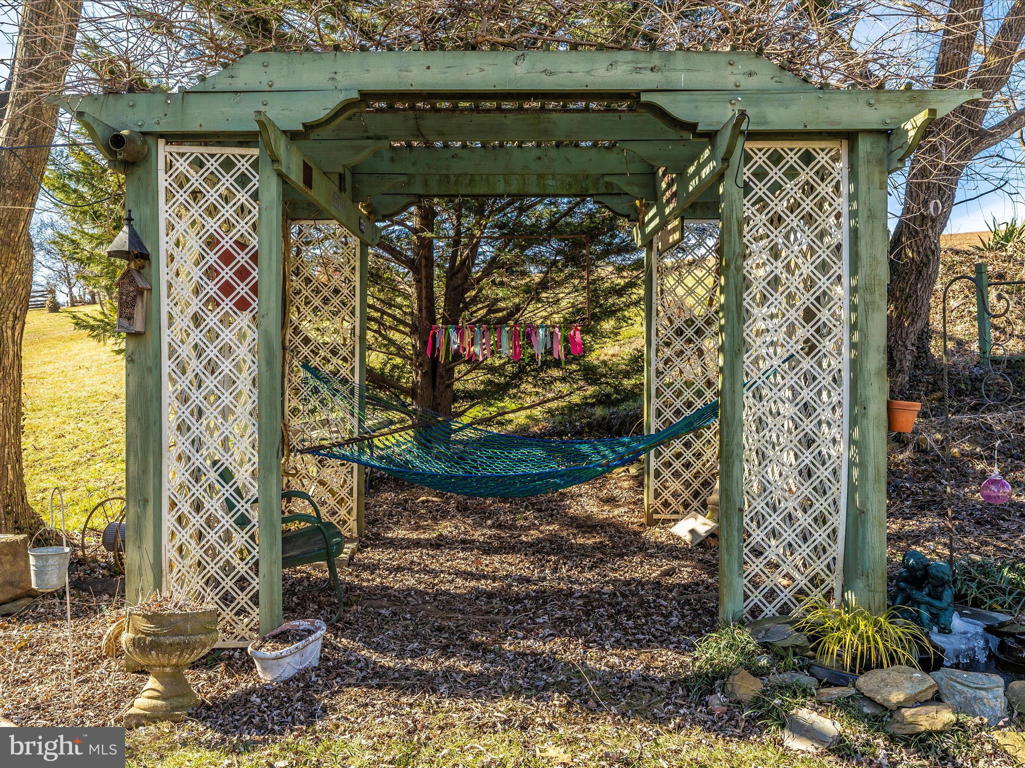2705 Canada Hill Rd
