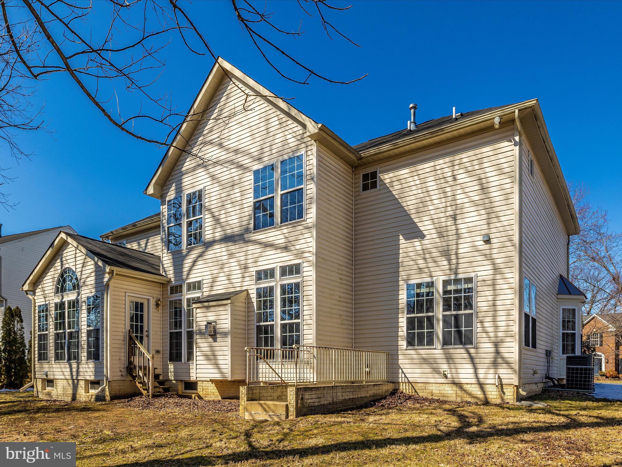 4090 Carrick Ct