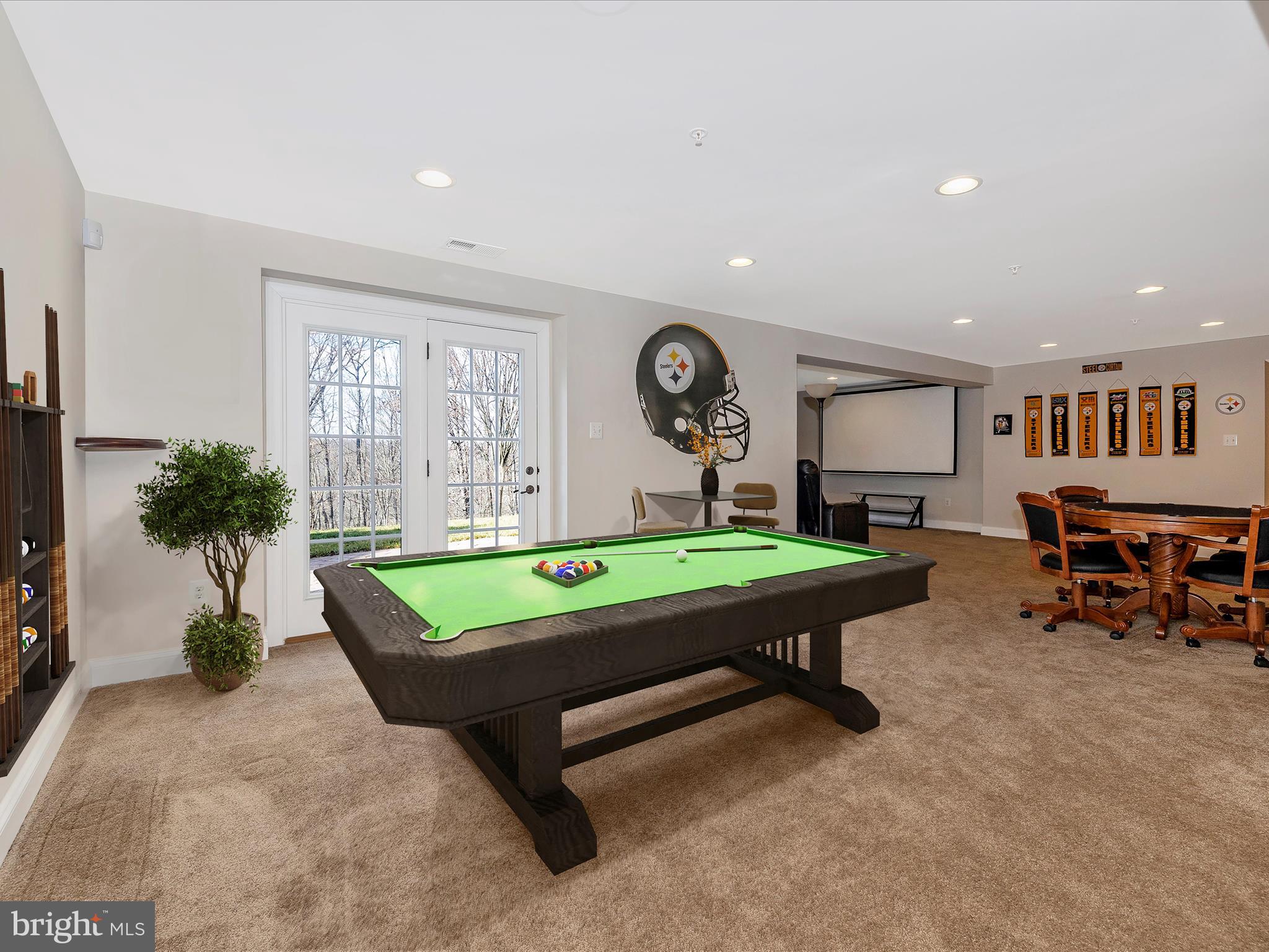 6806 Rehnquist Court