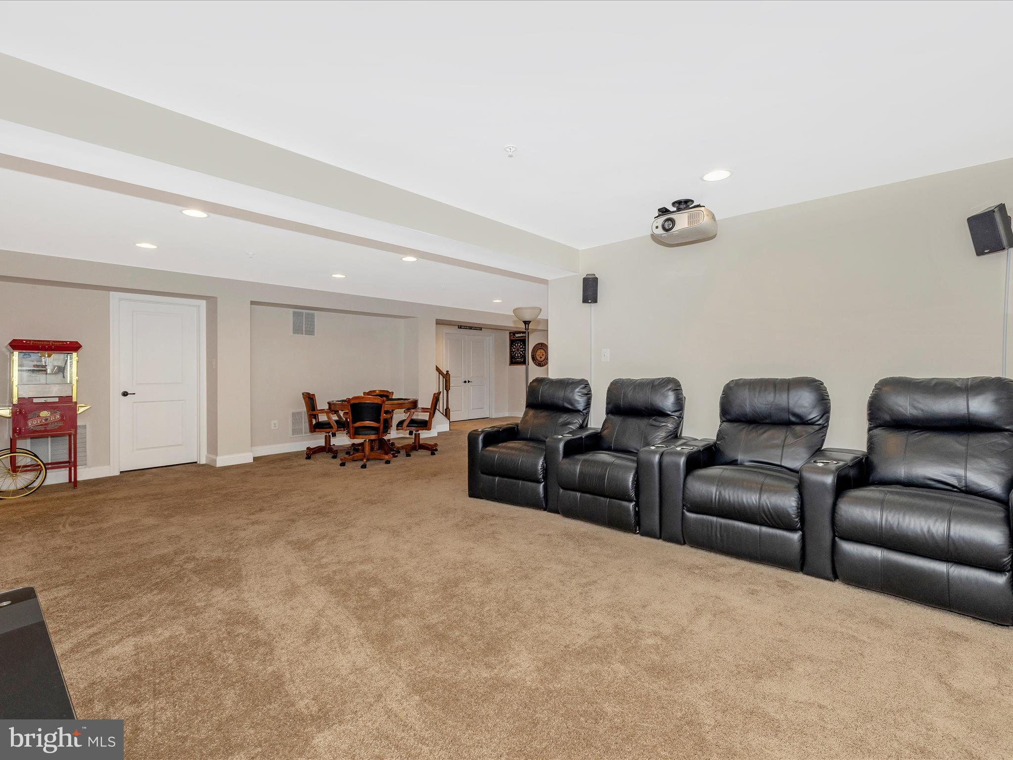 6806 Rehnquist Court