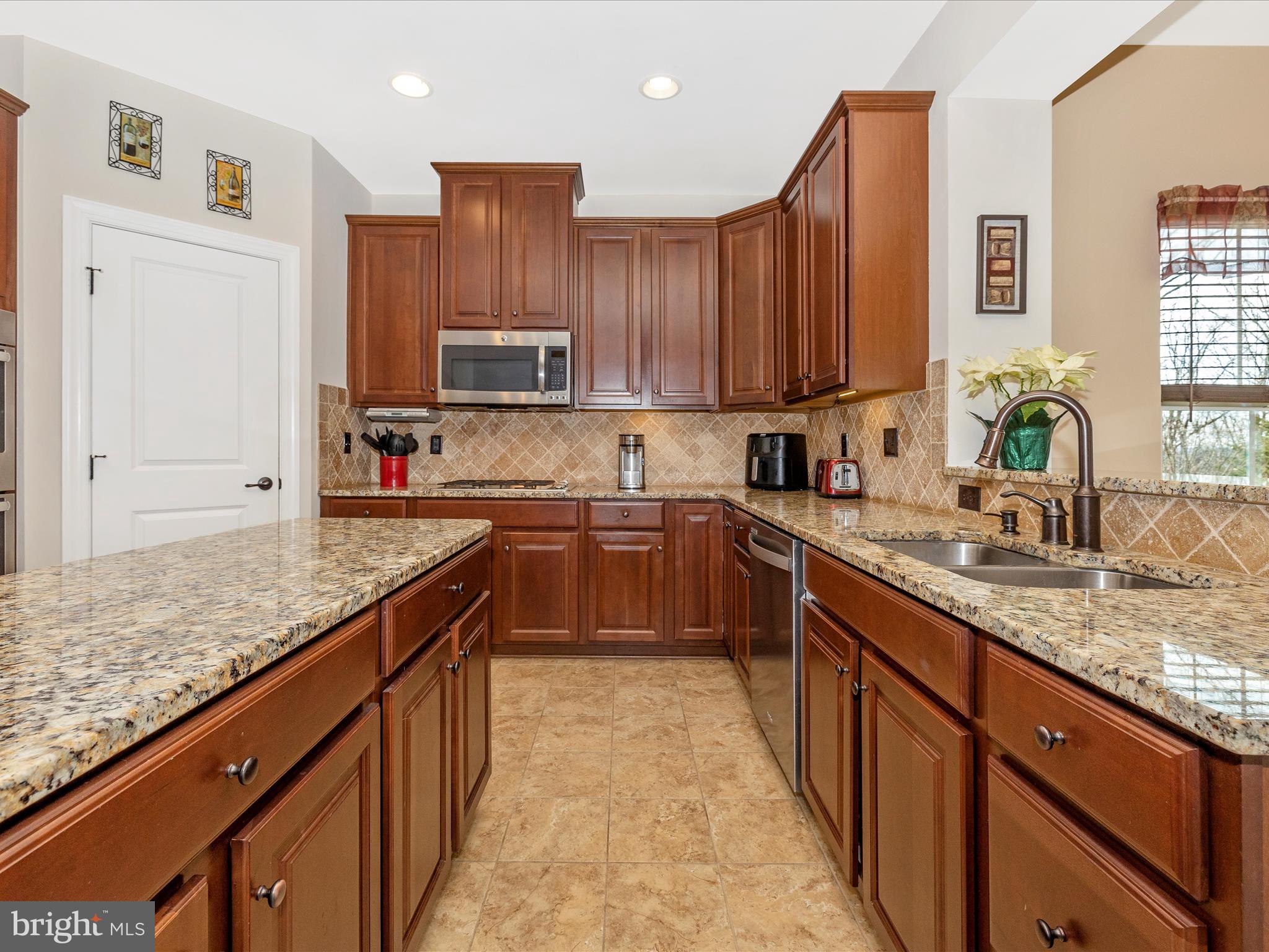 6806 Rehnquist Court
