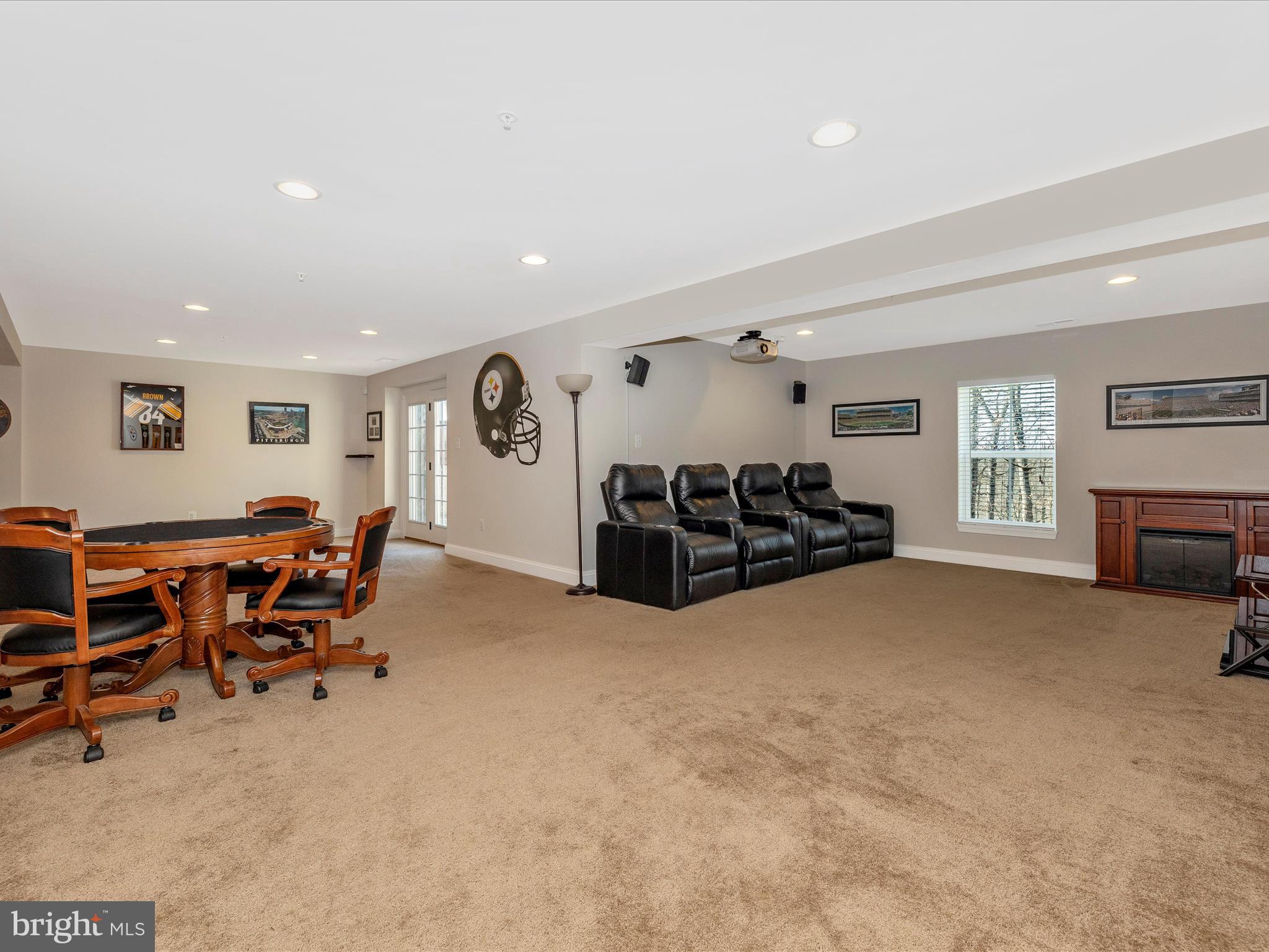 6806 Rehnquist Court