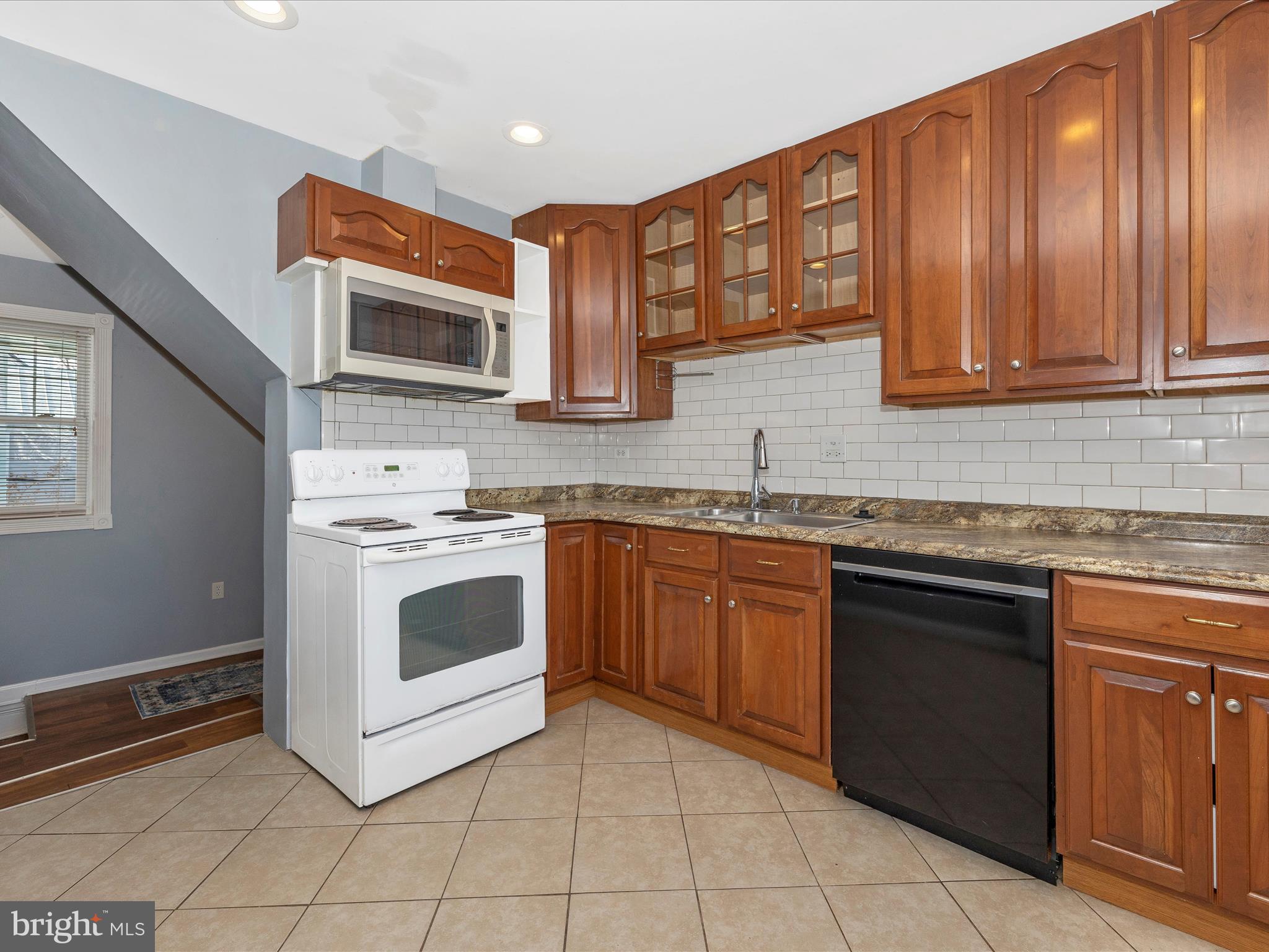 421 W South Street