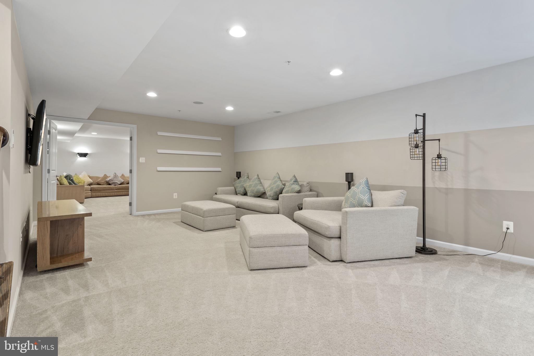 5261 Blackgum Dr