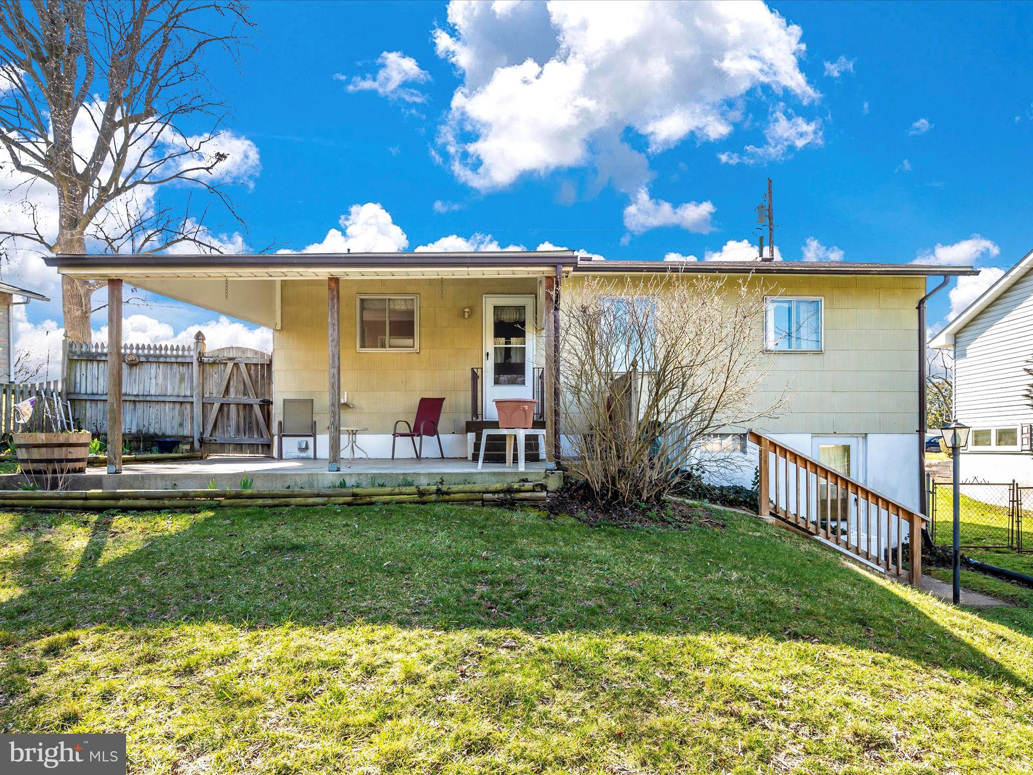 403 Thomas Ave