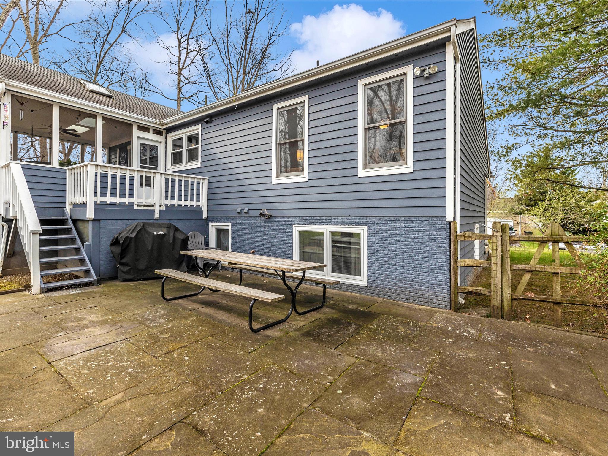5753 Lichenbark Cir
