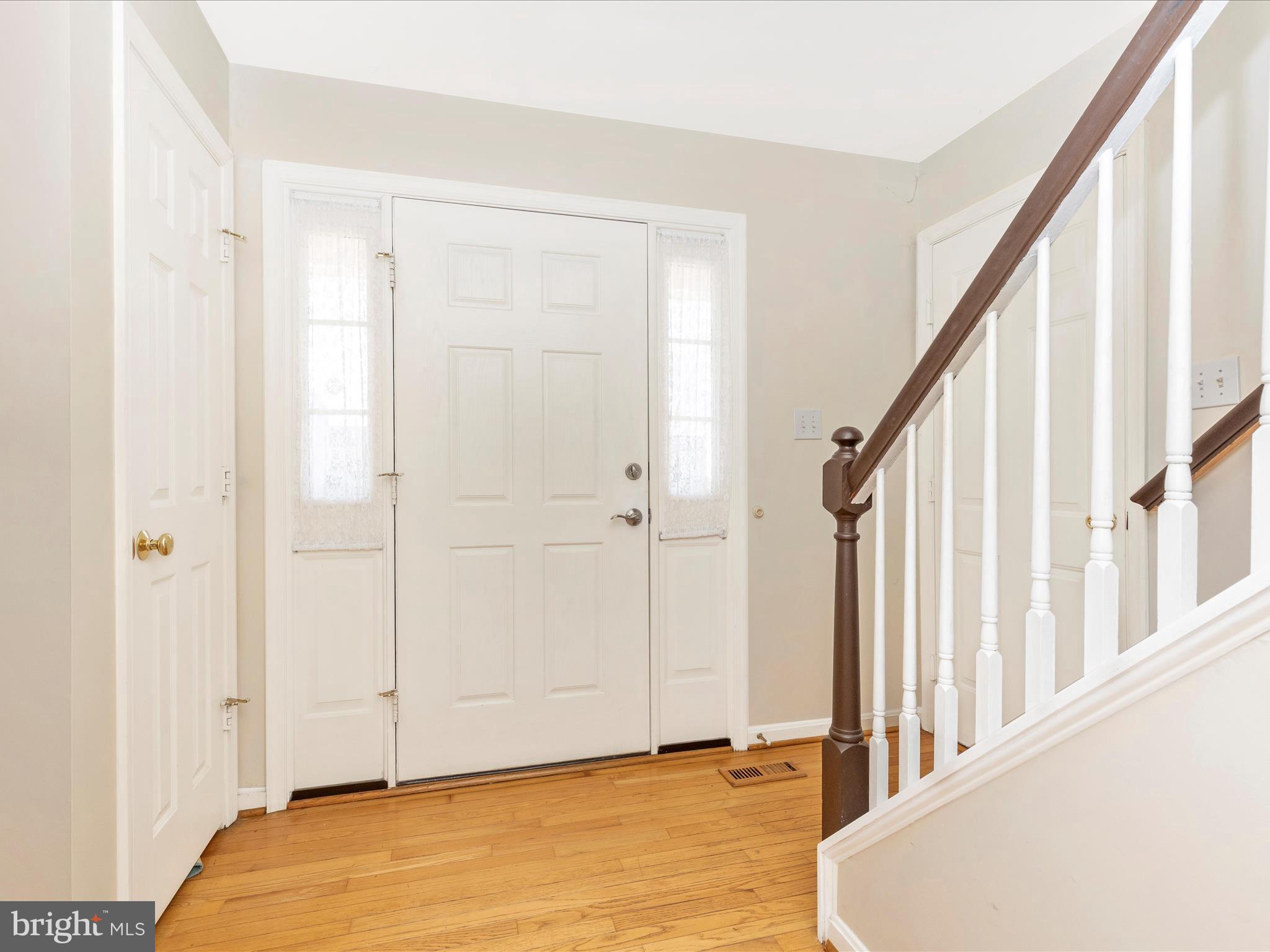 202 Winter Brook Ct
