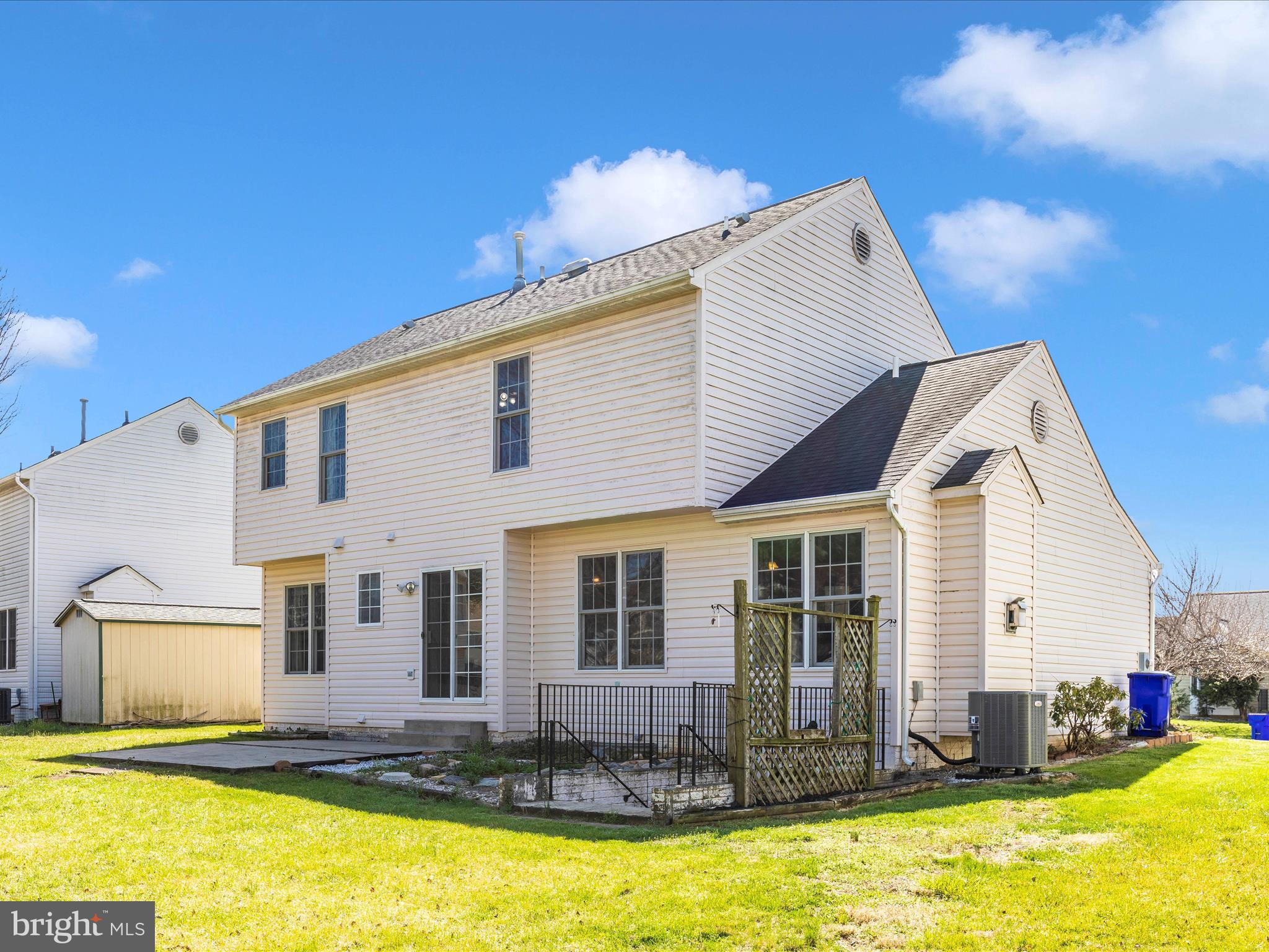 202 Winter Brook Ct