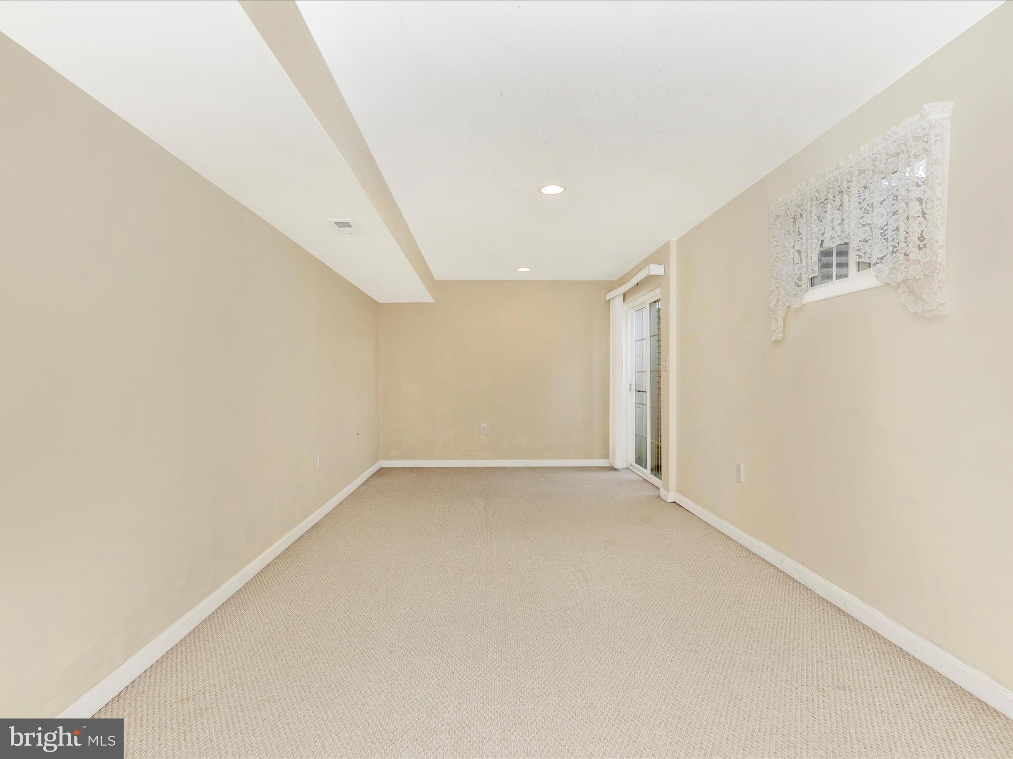 202 Winter Brook Ct