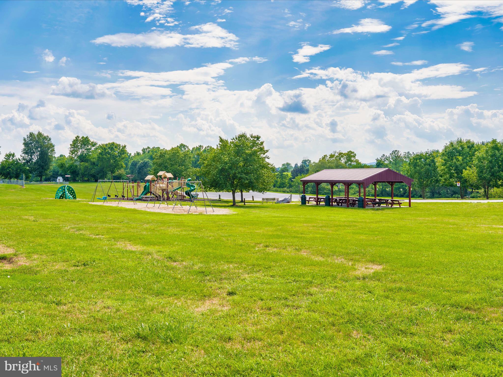 202 Winter Brook Ct