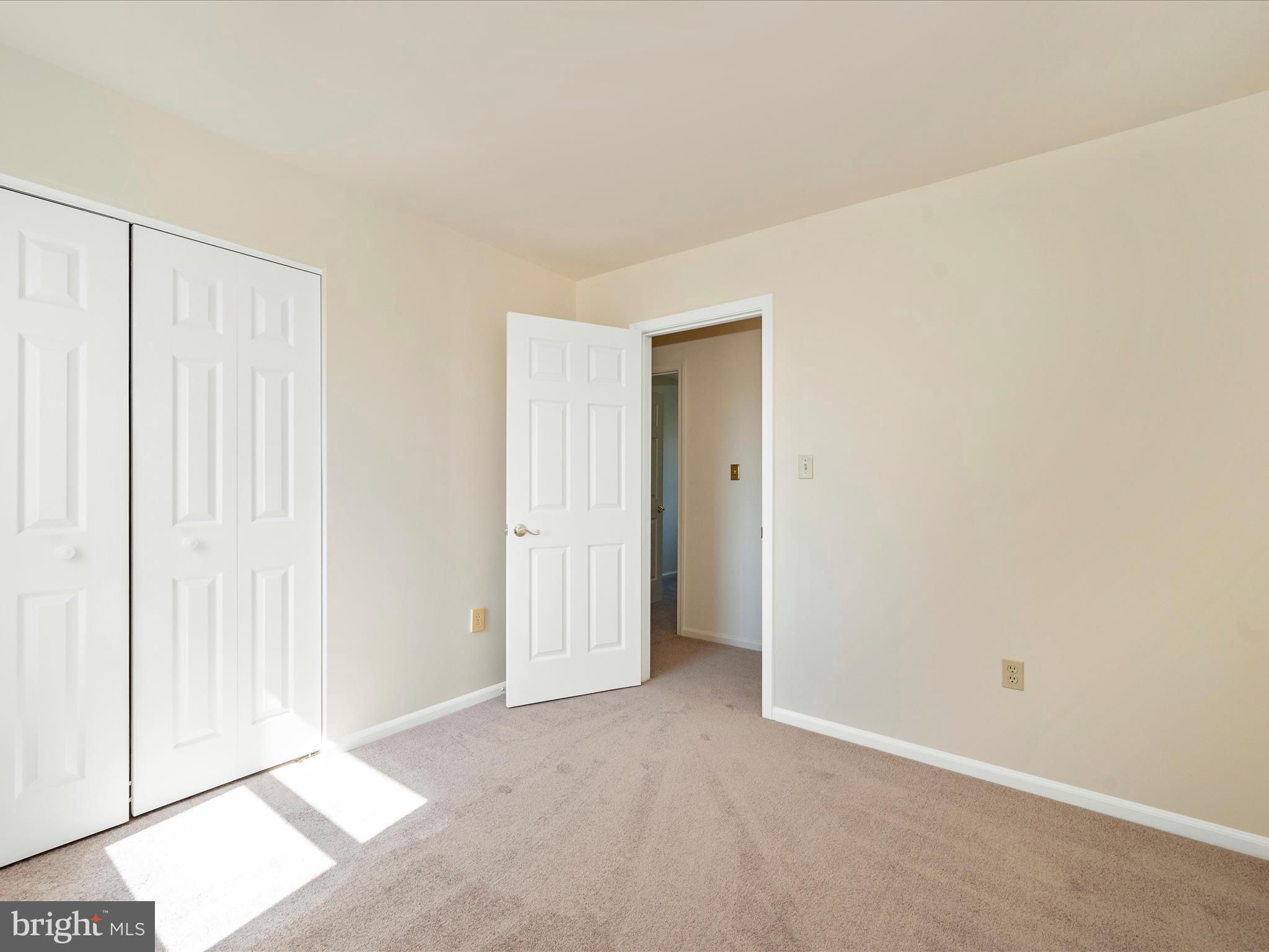 302 W C St