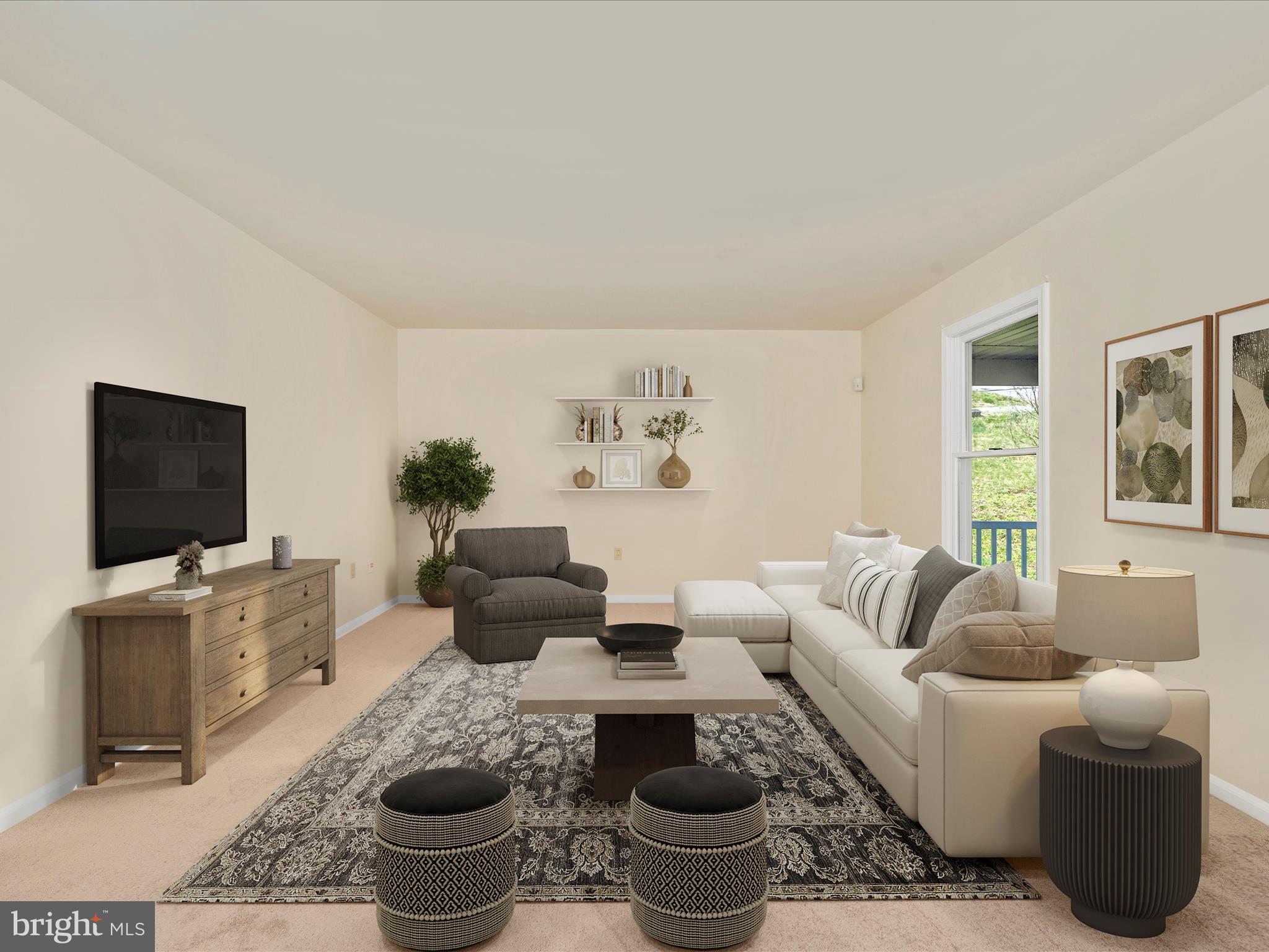302 W C St